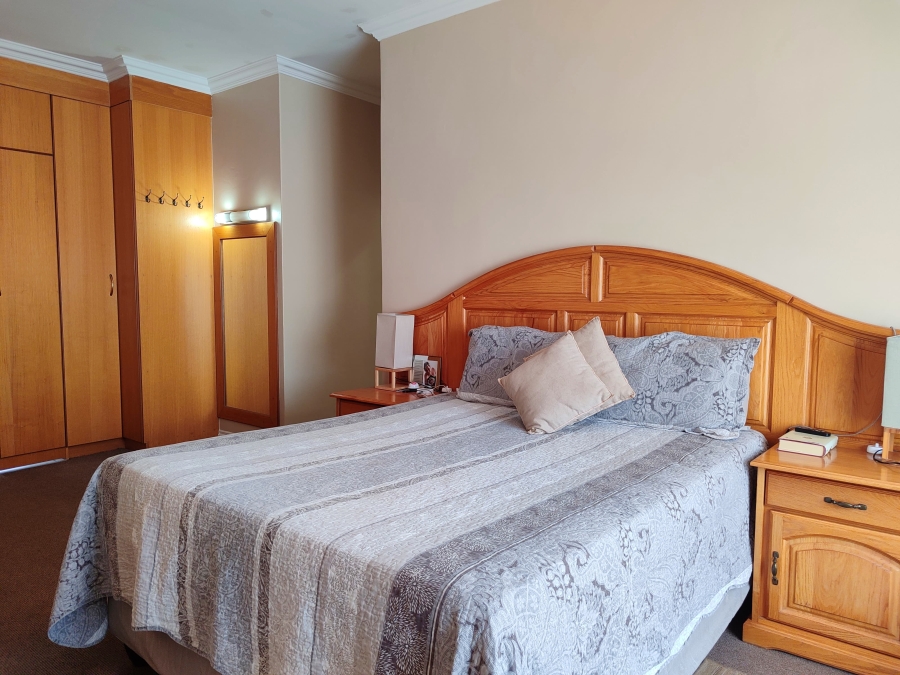 3 Bedroom Property for Sale in Wilkoppies North West